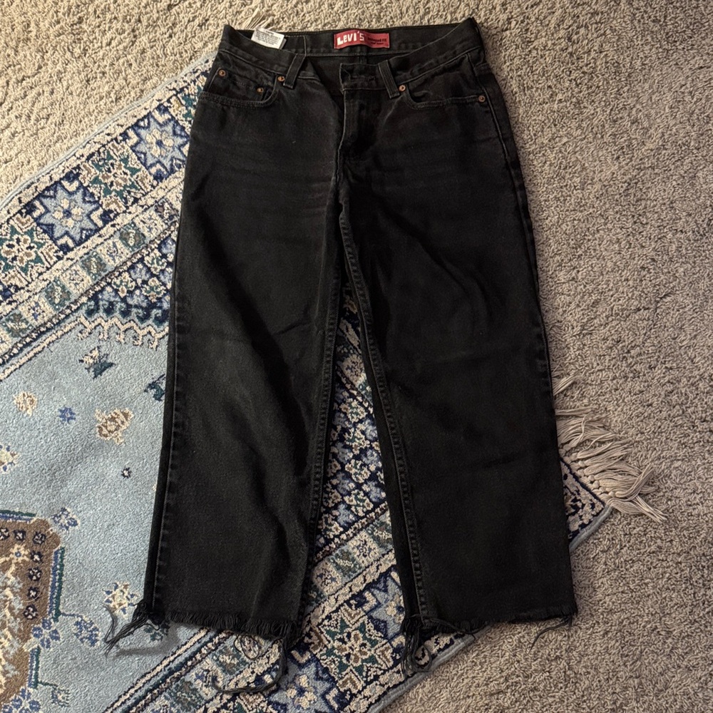 Levi's Black Relaxed Fit Jeans with Frayed Hem - Picture 4 of 6
